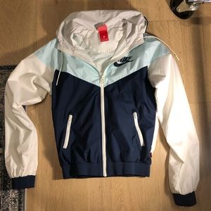Nike Sportswear Windrunner Windbreaker